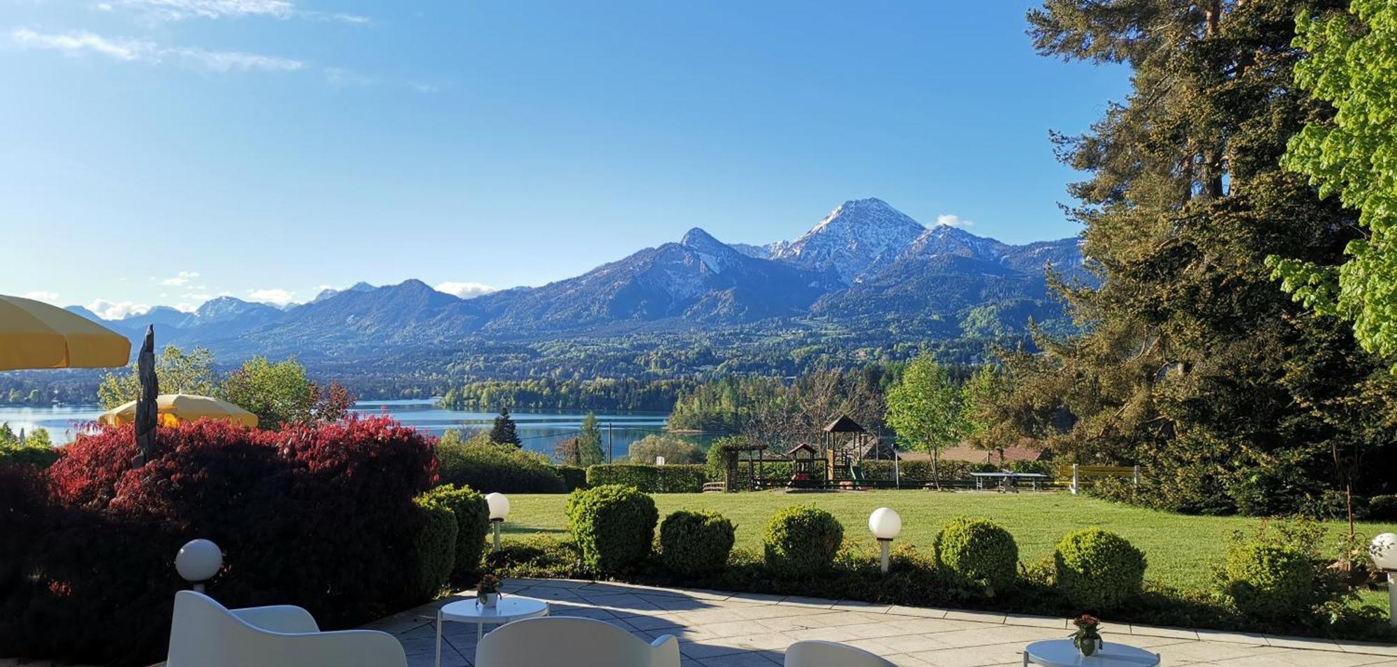 Hotel Schoenruh Drobollach am Faakersee Exterior photo